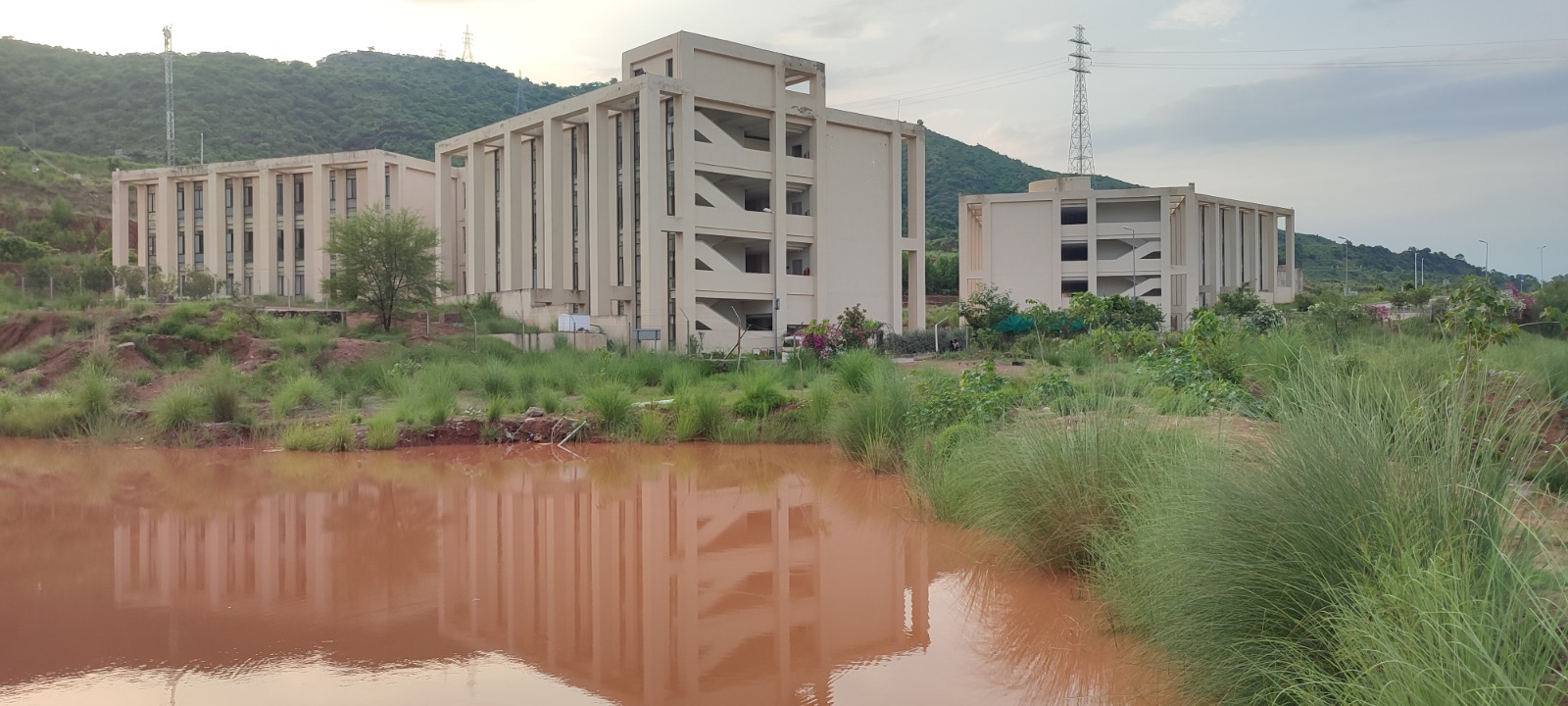Al-Qadir campus